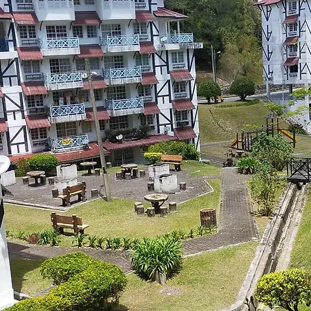 Merlin Home Desa Anthurium Tanah Rata Exterior photo